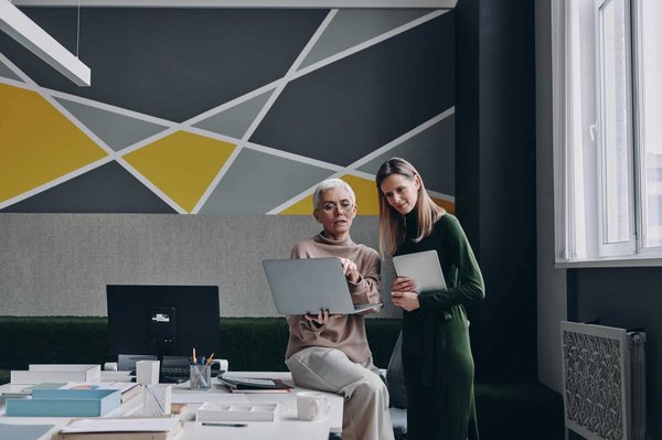 Quelles technologies peuvent aider les entreprises de construction à améliorer la sécurité sur le chantier?