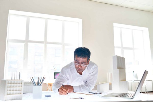 Quelle stratégie de marketing basée sur les expériences pourrait bénéficier à une entreprise de voyages d'aventure ?